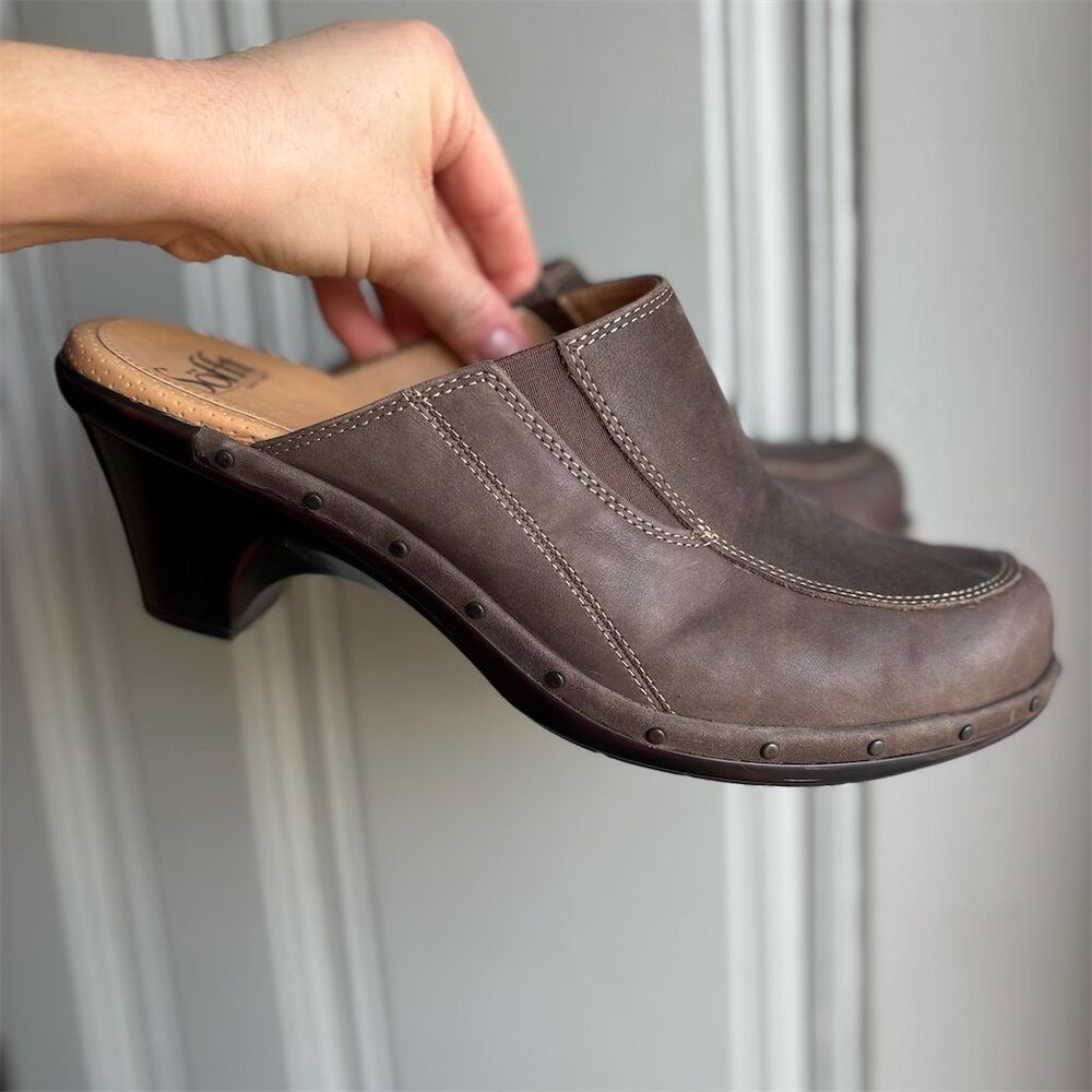 Söfft Women's Brown Leather Mule Clogs Studded Accents Slip On Casual